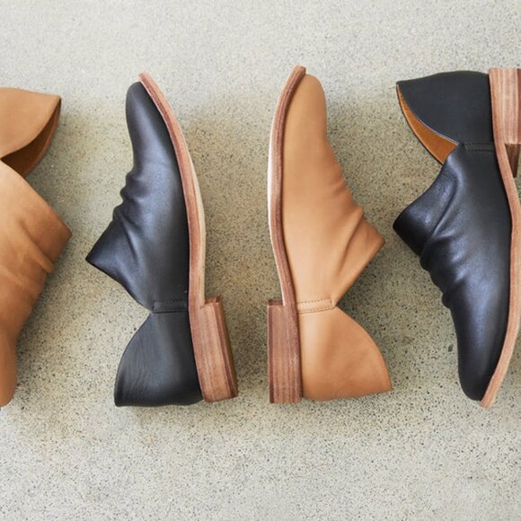 NEW BEEK Made In Mexico Leather Puffin Slip On Flats in black for women 825 10j5 - Picture 8 of 9